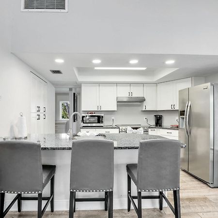5 Beds 3 Bdr 2 Bath Heated Pool, Grill, Patio Villa Marco Island Exteriör bild